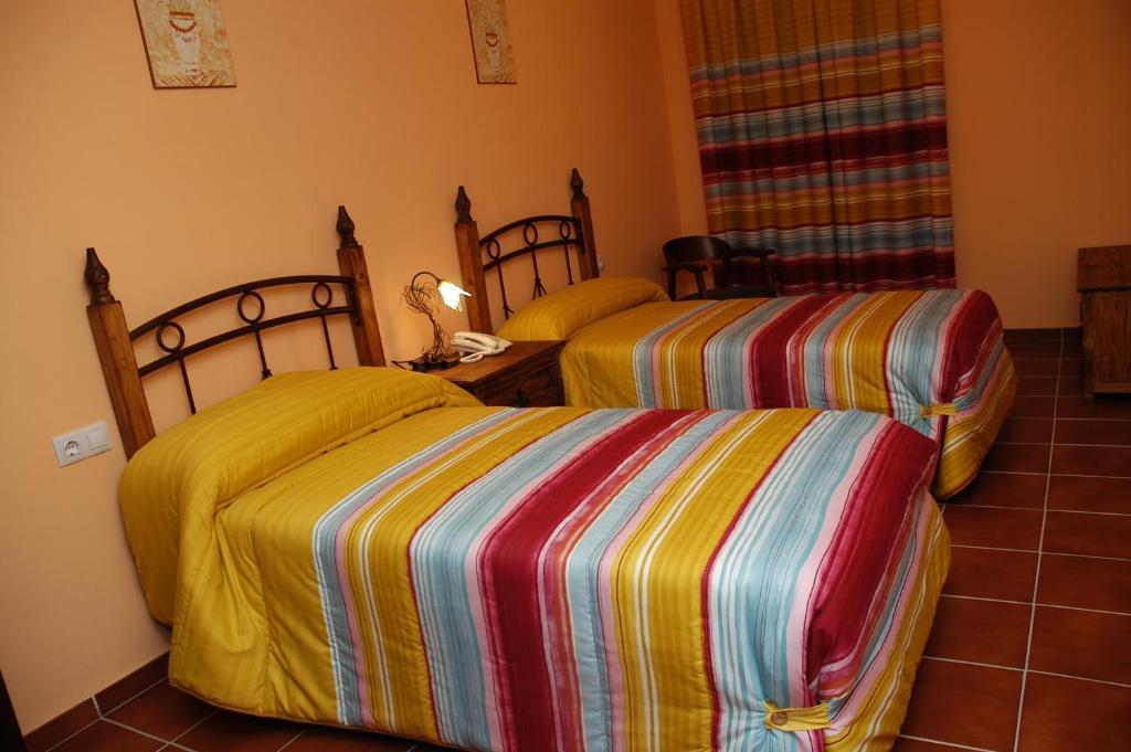 Hotel Rural Los Chaparros Фрейла Номер фото